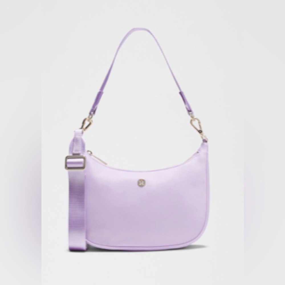 LuluLemon City Essentials Small Shoulder Bag 3L lavender